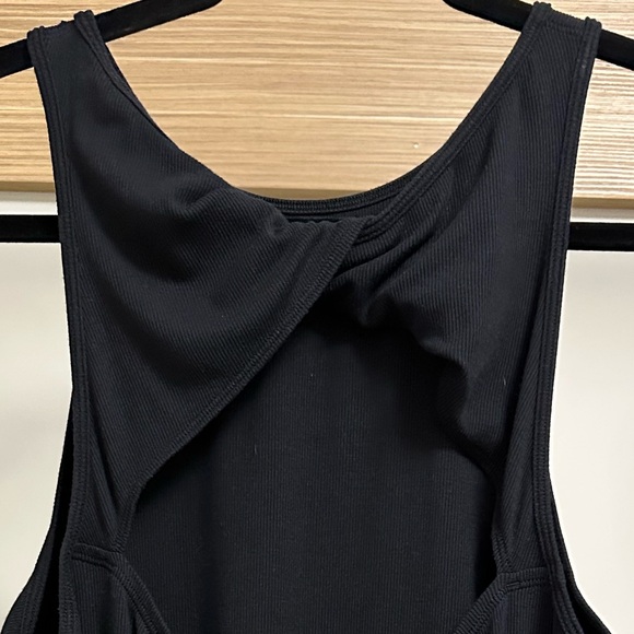 Lululemon Modal Silk Twist-Back Yoga Tank Top - Picture 12 of 13